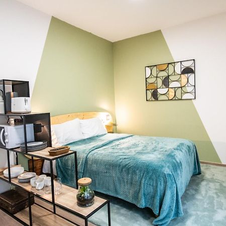 Suite Kella Tassin - Beau Studio Renove Exterior foto