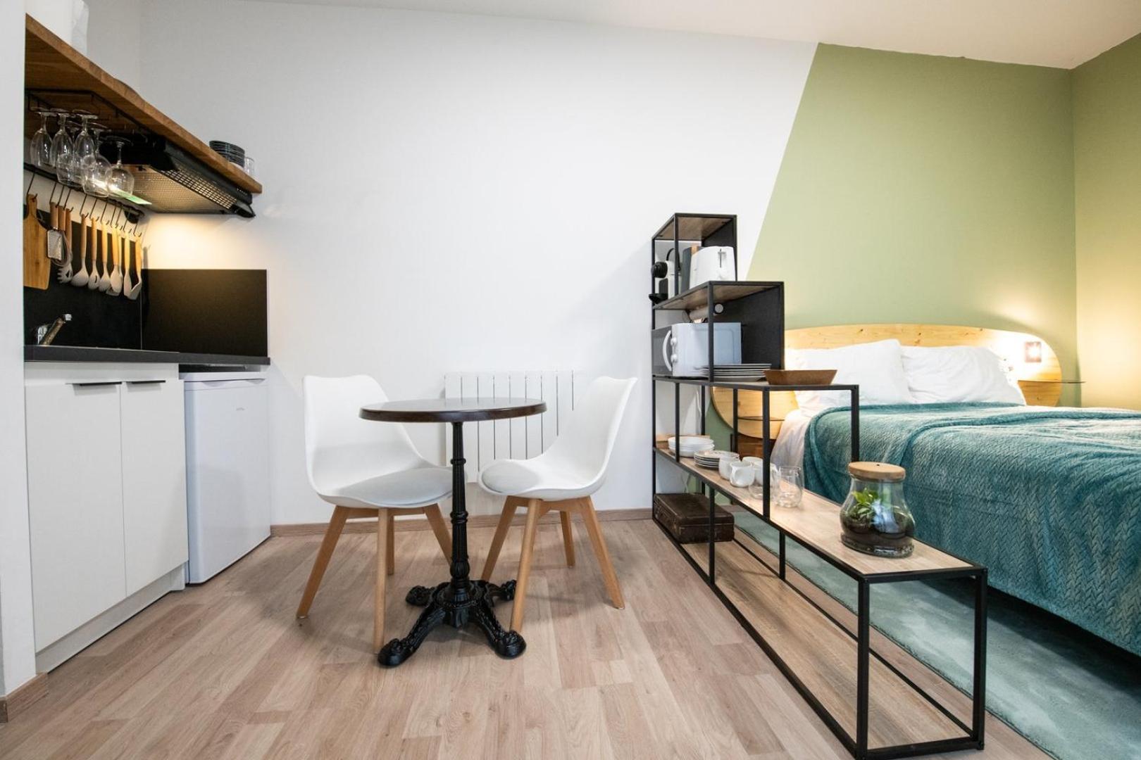 Suite Kella Tassin - Beau Studio Renove Exterior foto